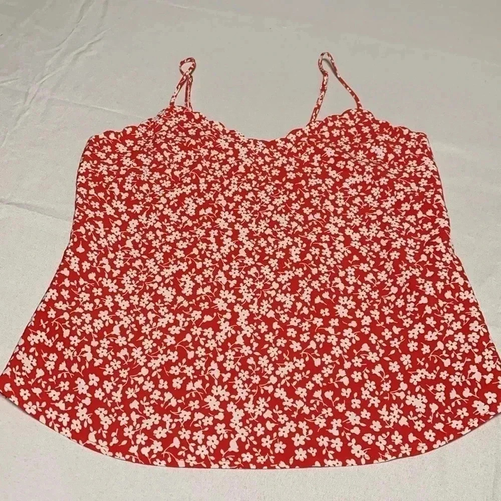 J.CREW Women’s Top, Size 2. Excellent Condition.